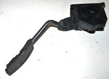 Vauxhall Opel Corsa D 1.0L - Interior Throttle Pedal 55702021