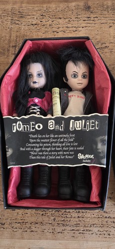 Mezco living dead dolls - dead,