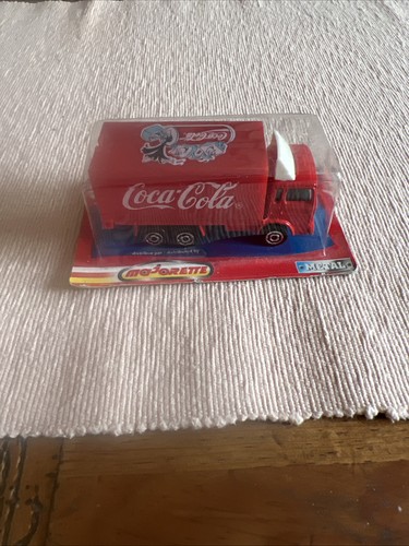 Vintage 1990 majorette - vintage,