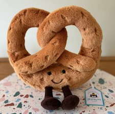 Jellycat Amuseables Pretzel