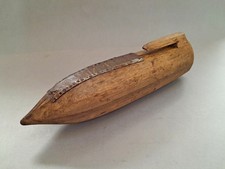ANTIQUE HANDCARVED WOOD/TREEN