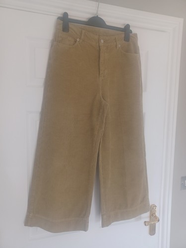 Womens pistachio green cord - pistachio,