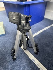 Lightweight Aluminium Camera Tripod – Adjustable Height – Compact Portable