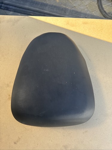 Suzuki sv650 rear - 99-02, seat