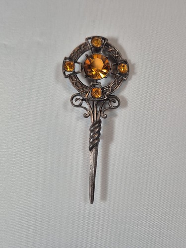 Vintage art deco style amber - art,