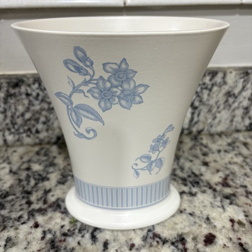Wedgwood interiors vase 1999 - wedgwood,