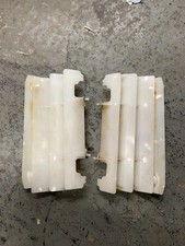 Yamaha Yz 125 2010 Radiator Plastic Stone Guard Louvres