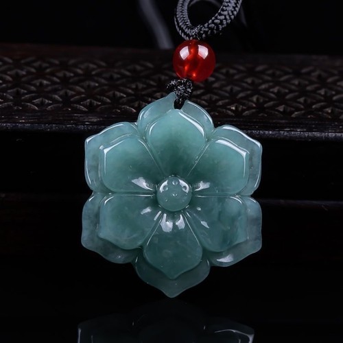 Myanmar jadeite flower pendant - myanmar,