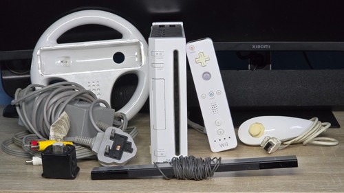 Nintendo wii console bundle - wii,