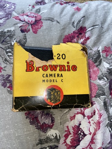 Box brownie camera model - camera, c