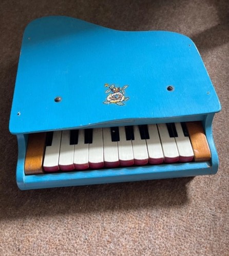 Kids vintage piano - kids,