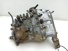 Mercedes benz sedan w123 - mercedes-benz,