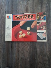 MB Games 1970s Vintage YAHTZEE