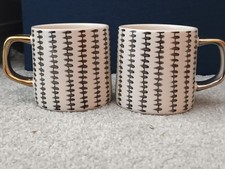 Pair of Aphorism -  Gold Beige Pattern Mug - Ceramic