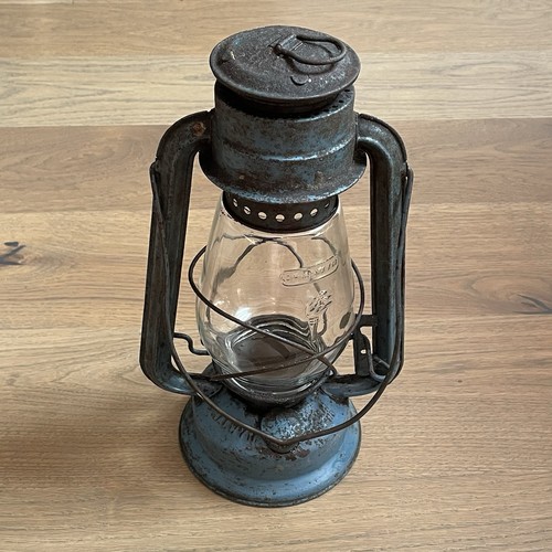 Vintage chalwyn paraffin lamp - vintage,