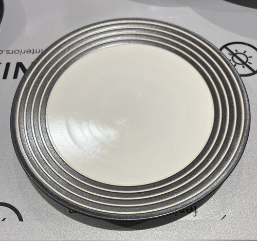 Denby intro black cream dinner - intro,