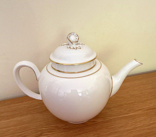 Royal worcester contessa bone - royal,