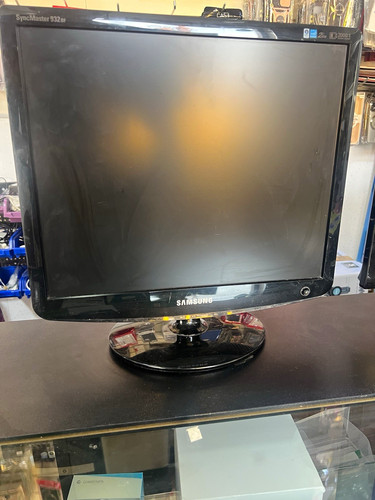 Samsung syncmaster 932bf - samsung,