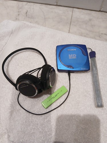 Sony e80 minidisc walkman - sony,