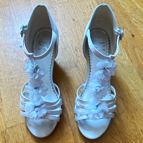 Ivory floral bridesmaid - floral, shoes