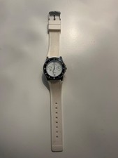 Eve mom Crois white watch 