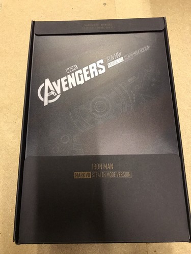 Hot toys iron - iron, man