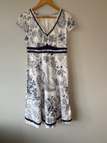 Per una navy floral - per, paisley
