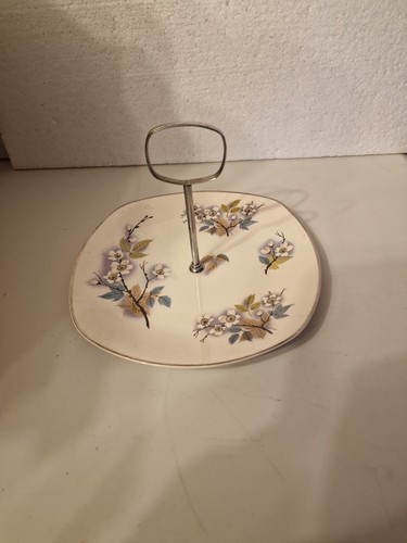 Midwinter staffordshire cake - midwinter,