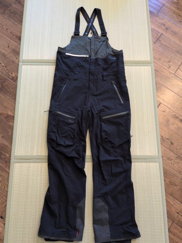 Trew capow bibs - size, mens