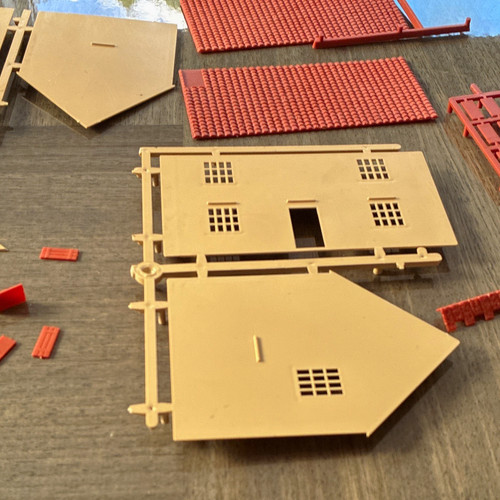 Plastic model railway house - model,