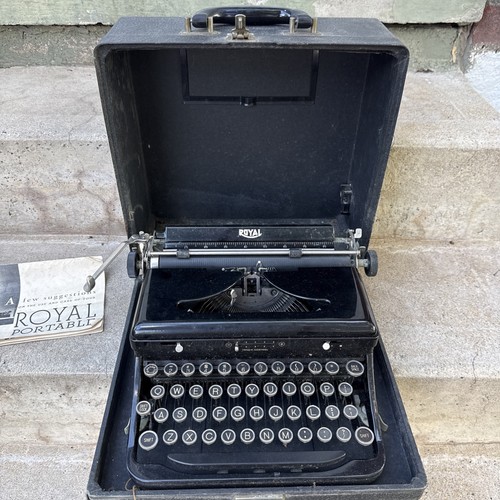 1947 royal portable - 1947, typewriter