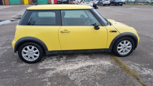 Mini one yellow - mini,