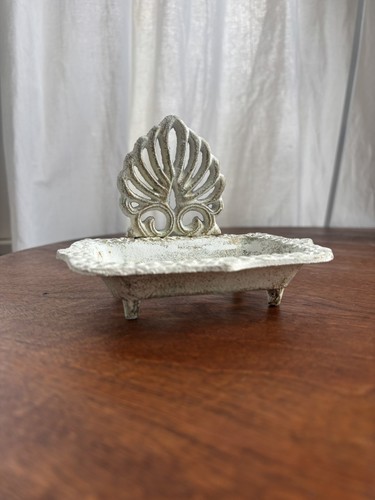 Vintage cast iron footed soap - footed,
