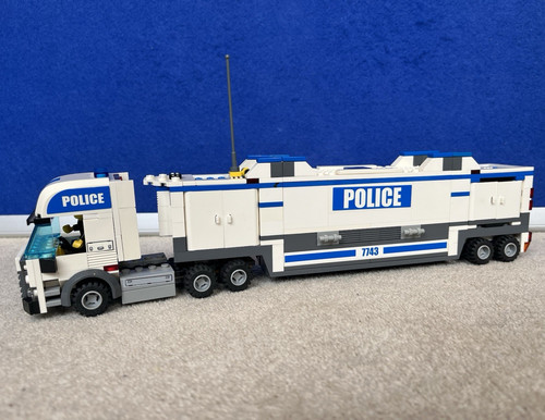 Lego city police 7743 mobile - city,