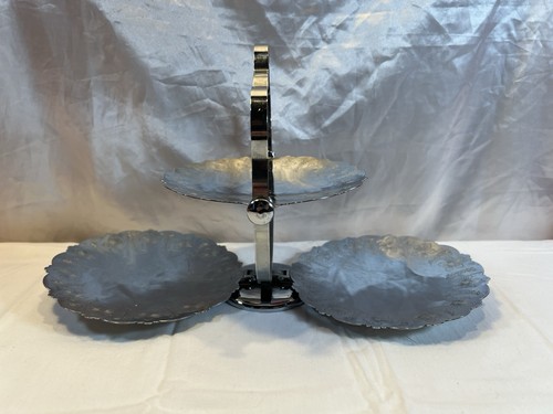 Vintage tier folding chrome - vintage,