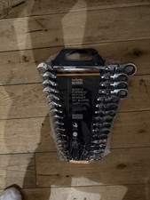 Halfords Advanced 16pc Flex
