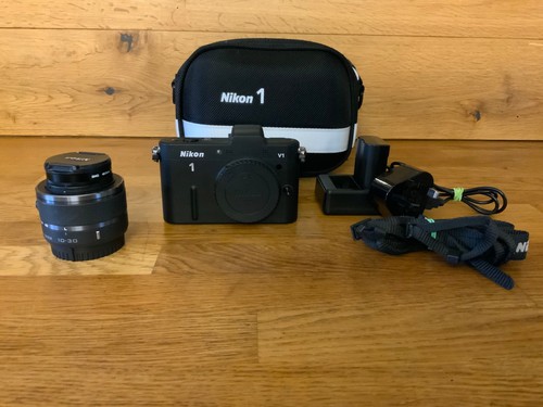 Nikon black lens kit - 1,