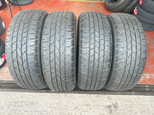 X4 265 65 17 112S  BRIDGESTONE DUELER 693  ALL TERRAIN 4X4 TYRES ( NEARLY NEW )