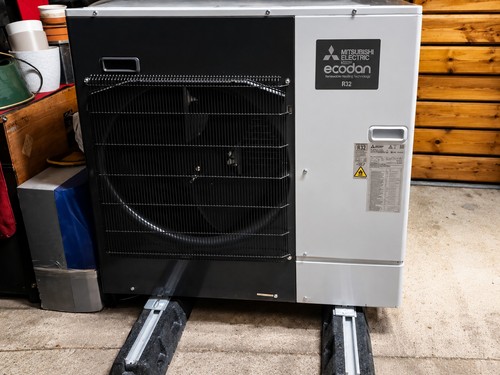 Mitsubishi ecodan 5kw - mitsubishi,