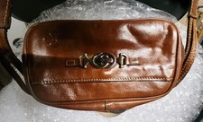 Patricia Nash Cerrisi Oval