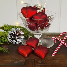 Set of 12 antique red heart sparkle/matt/shiny glass Christmas baubles/ornaments