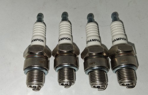 Set champion spark plugs - of,