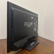 Panasonic Freeview 32-inch HD LCD TV TX-L32E30B with Stand, Remote, WiFi