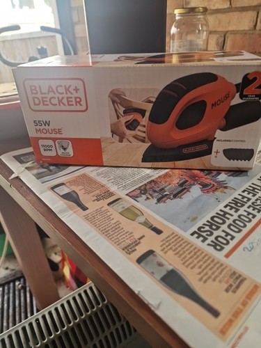Black decker mouse detail - black+decker,