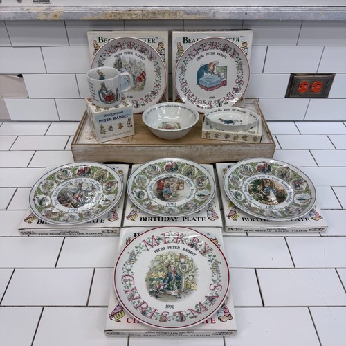 Wedgwood beatrix potter peter - beatrix,