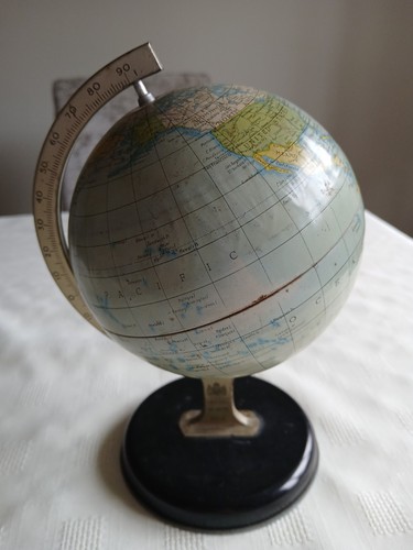 Globe toy chad - valley, metal