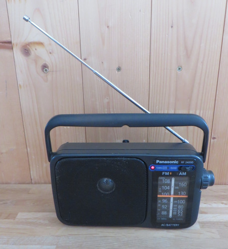 Panasonic radio 2400d am - radio, fm-am
