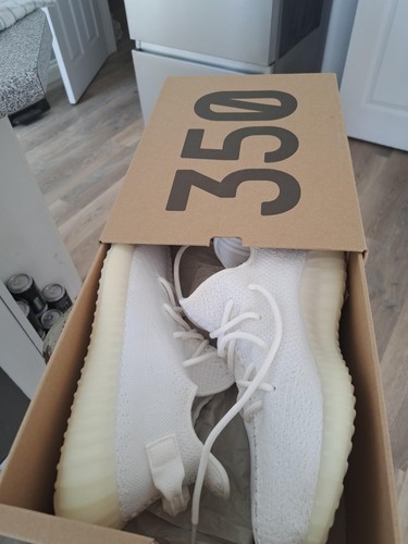 Adidas yeezy boost 350 kanye - boost,
