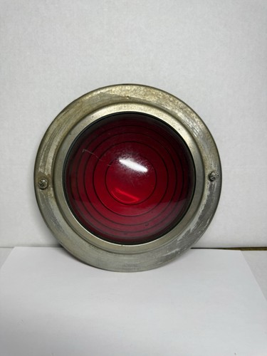 Vtg red glass lens railroad - red,