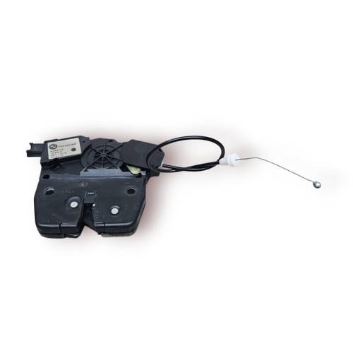 Bmw tailgate boot - bmw, lock